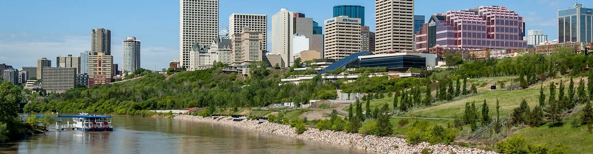 Scenic view of Edmonton skyline at sunset