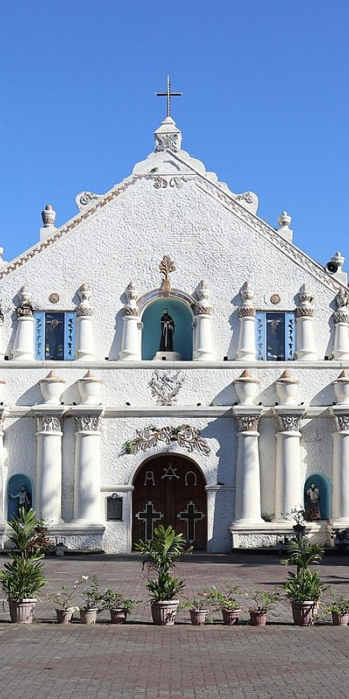 Laoag neighbourhood vibe