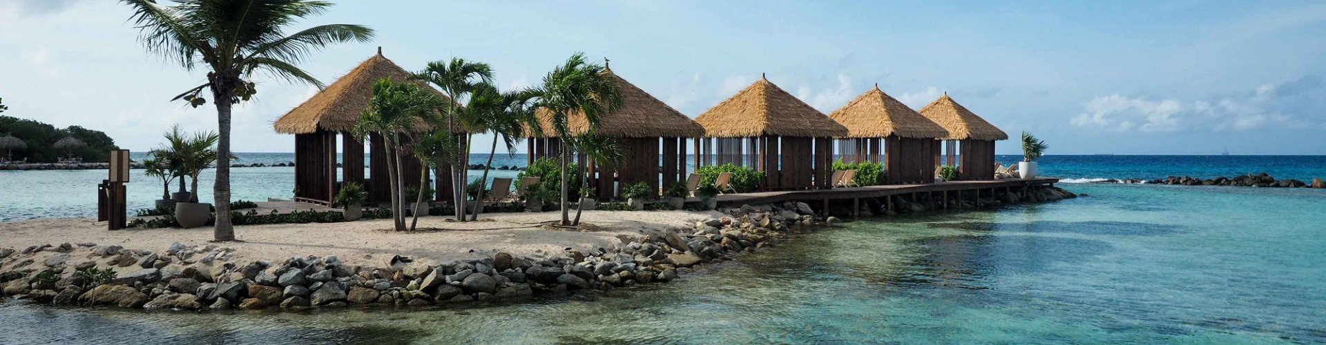 Sunset over Aruba beach apartments