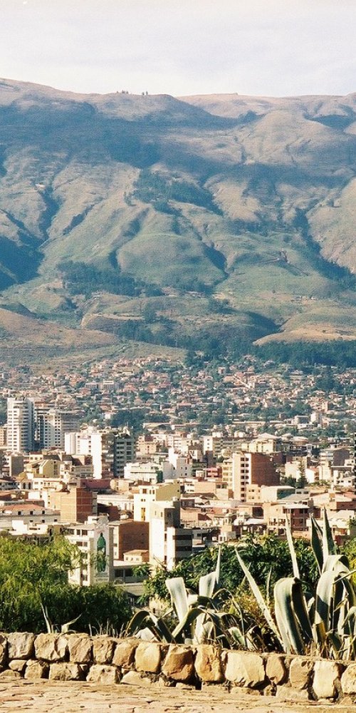 Neighbourhood scene in Cochabamba