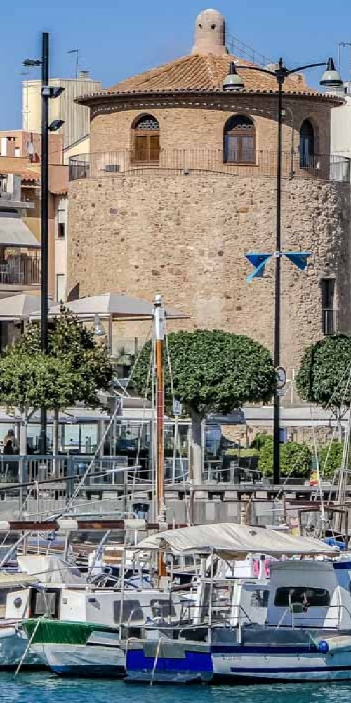 Neighbourhood vibes in Cambrils