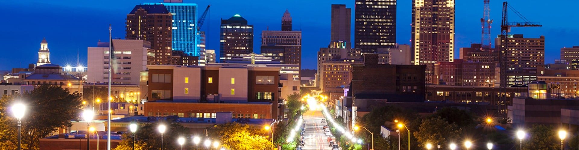 Des Moines cityscape at sunset