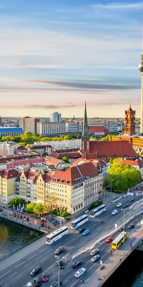 Berlin apartment neighbourhood vibes